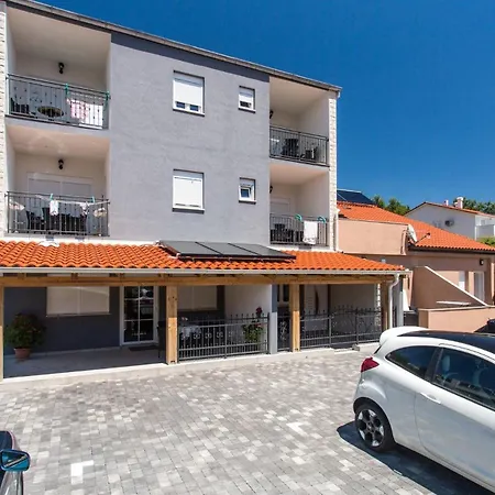Bernardeta 1 Affittacamere Baška
