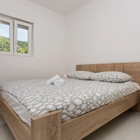 Pensjonat Bernardeta 1 Baška