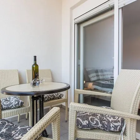 Bernardeta Guest house Baska (Krk)