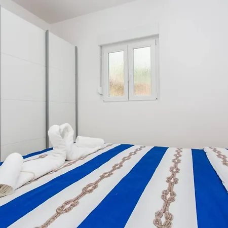 Bernardeta 1 Pensjonat 3*