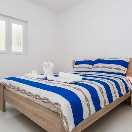 Pensjonat Bernardeta 1 3*